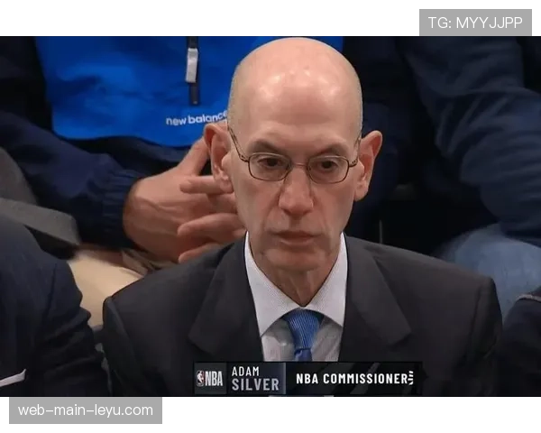 独家专访NBA总裁亚当·萧华：谈论2025年劳资协议下联盟全球媒体版权分销新策略